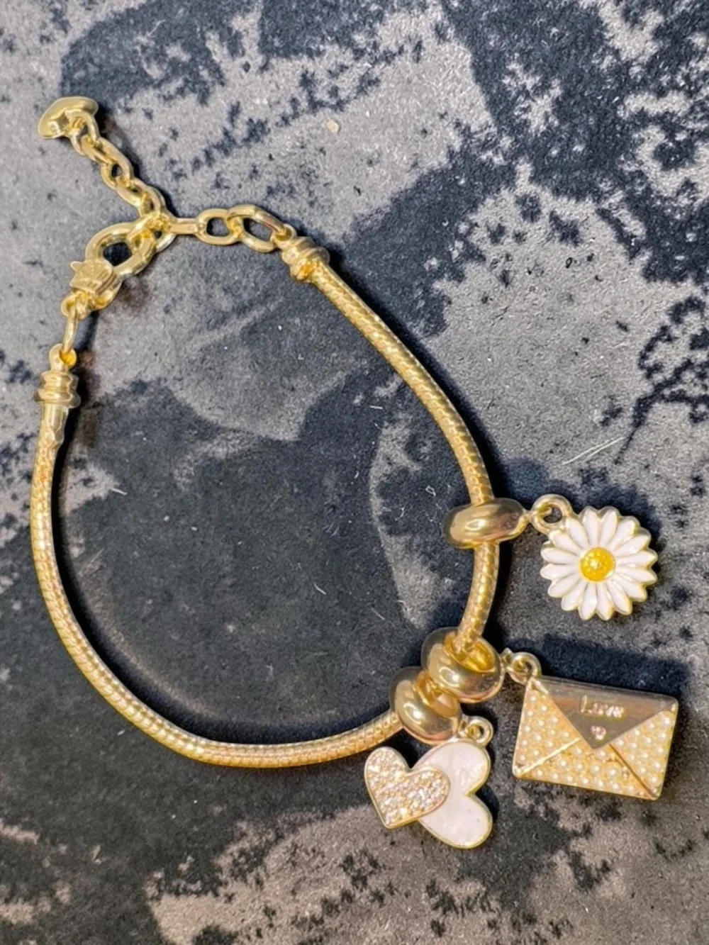 Goldfield -Tone Charm Bracelet – Hearts, Daisy & Envelo